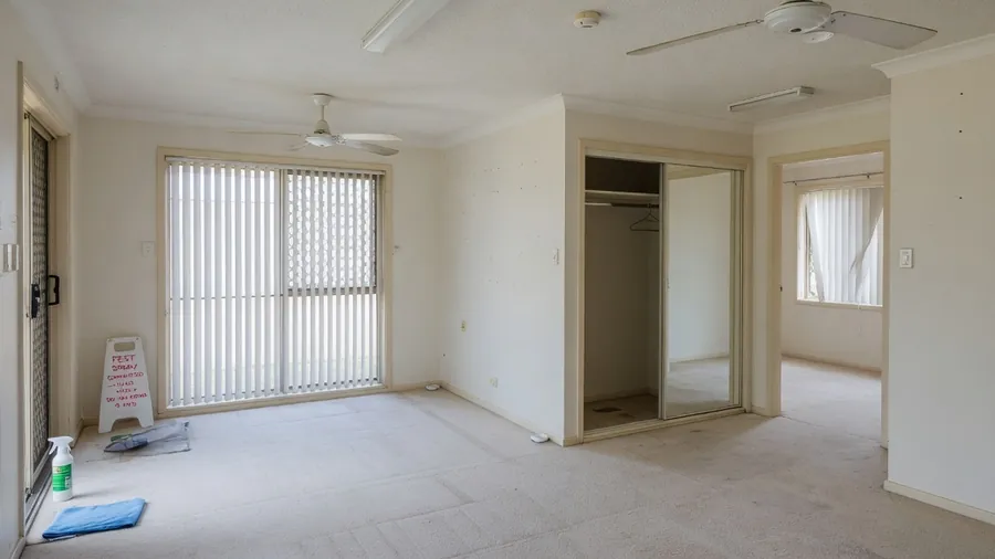 End-of-lease pest spray